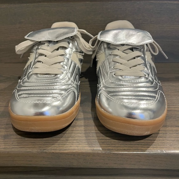 Cushionaire Astro Retro sneaker in silver metallic - Picture 6 of 12